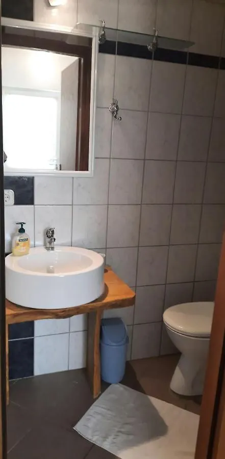 Manda & Marko Juric Seline Guest house