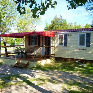 3* Kompleks wypoczynkowy Pisak - Mobile Homes By The Sea